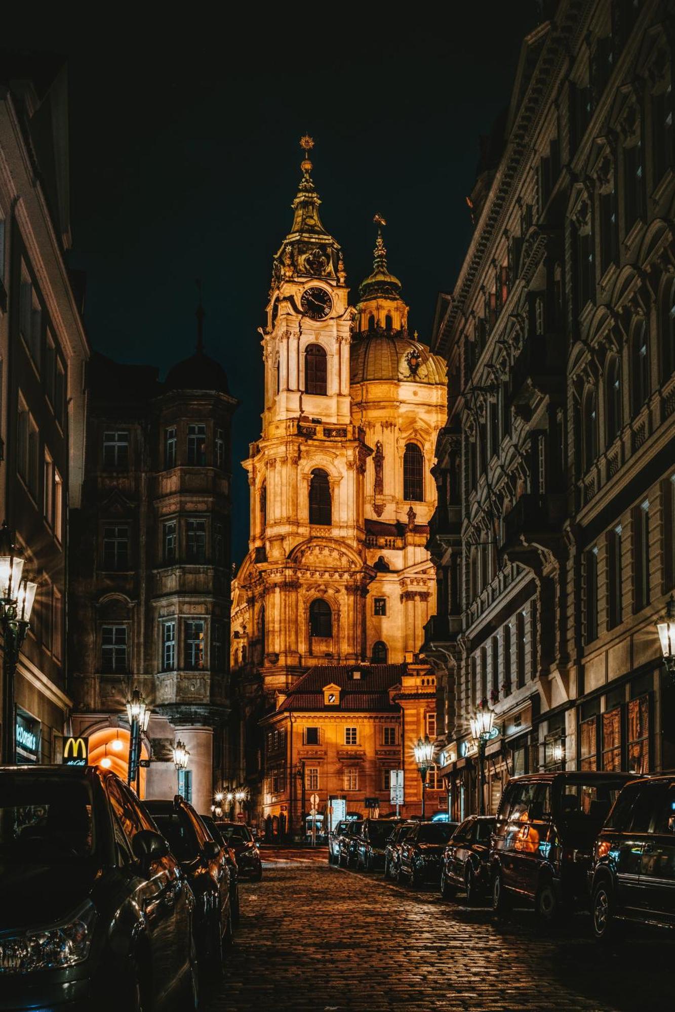 New Design & Style Apartments 50M From Wenceslas Square プラハ エクステリア 写真