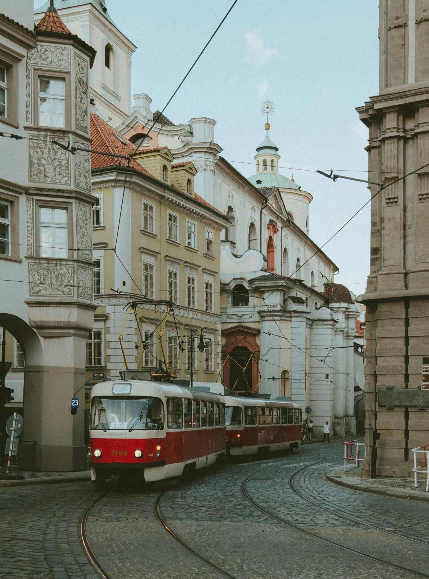 New Design & Style Apartments 50M From Wenceslas Square プラハ エクステリア 写真